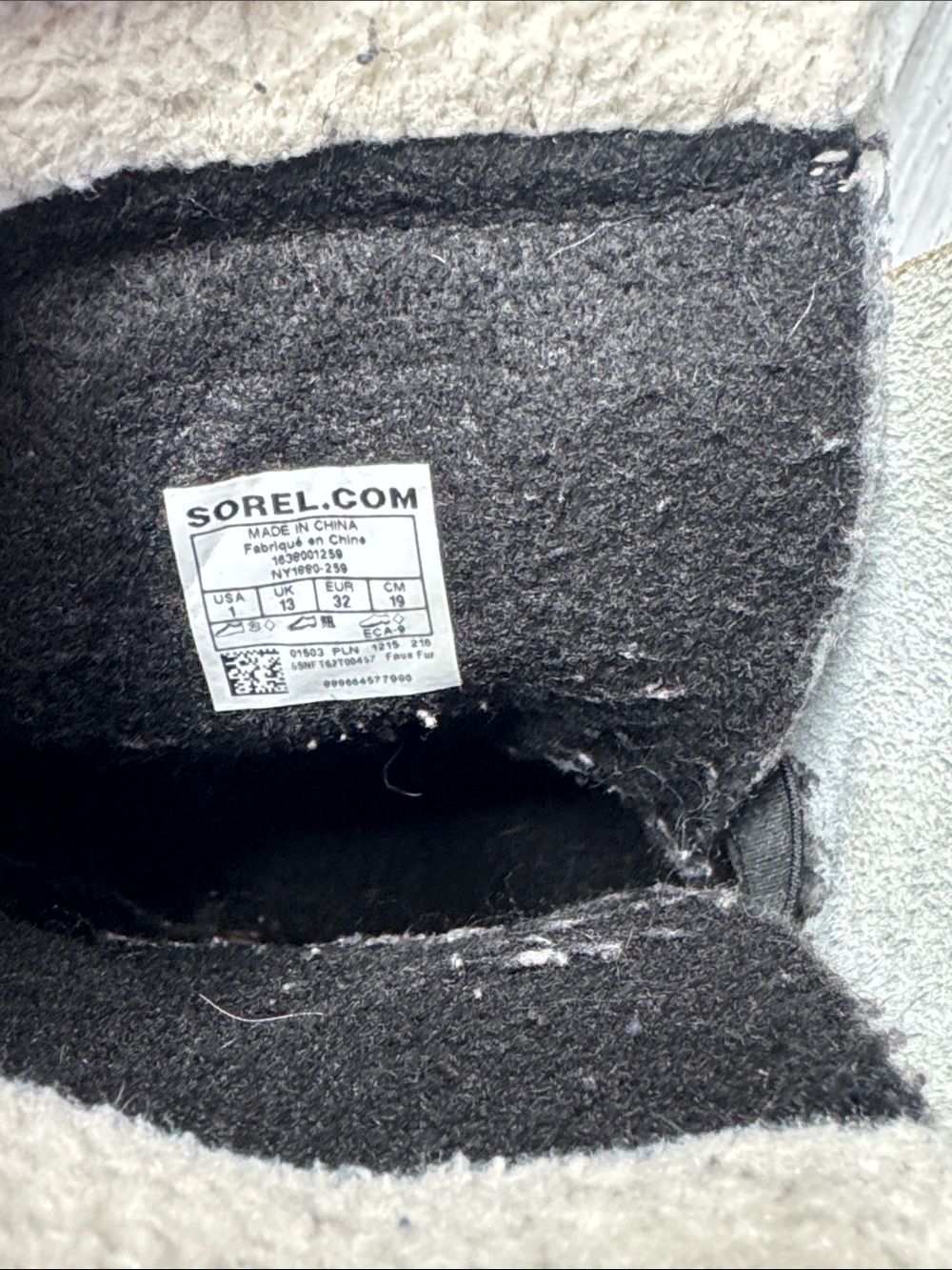 Sorel Yoot Pac waterproof winter boots in tan leather with a black rubber shell - Picture 5 of 6